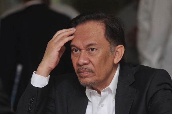 anwar2.jpg Anwar2