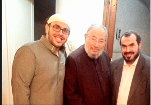 Sarah Soltan (L) with Qaradawi and Father
